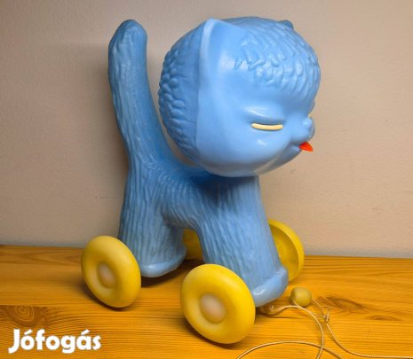 Retró játék. Kék DMSZ macska. Eredeti húzójával, szép állapotban