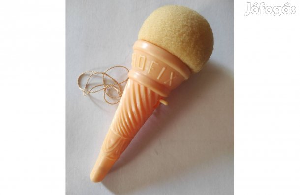 Retró játék műanyag fagyitölcsér (13 cm)