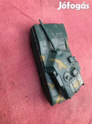 Retró játék tank, műanyag harckocsi 3000 Ft