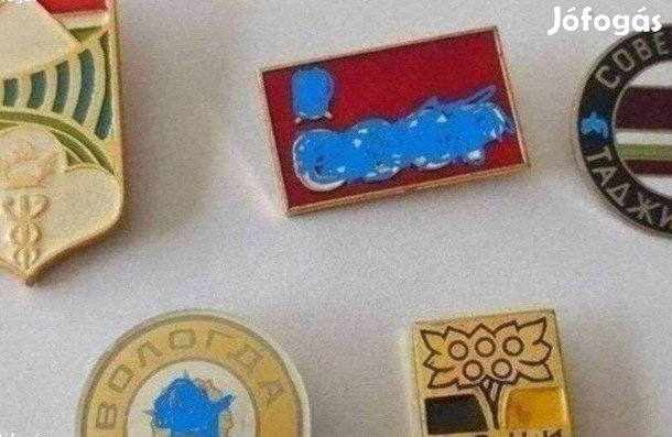 Retro jelvények - 5 DB