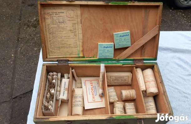 Retro katonai egészségügyi láda 1953