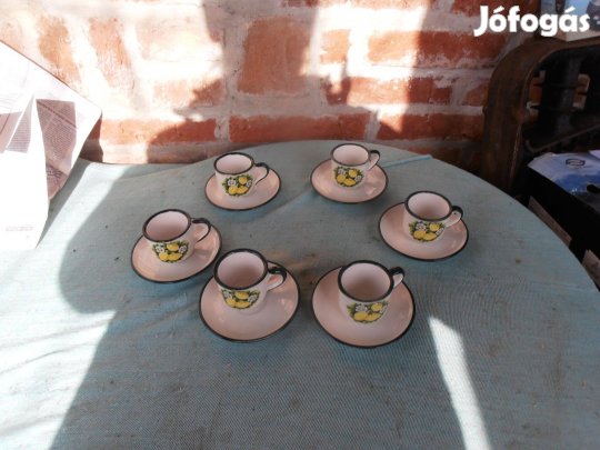 Retró kávéscsésze készlet ,nem volt használva 5500 ft:Lenti