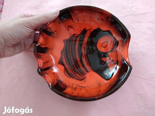 Retro kerámia dísztál kézműves dísz tányér tál táka
