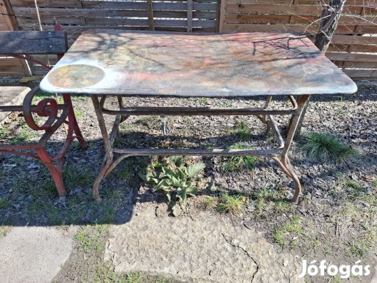 Retro kerti asztal ,vas asztal