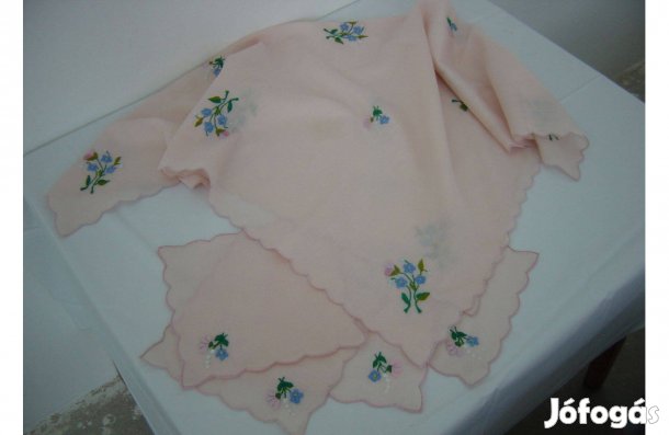 Retró kézimunka, tavaszi virágcsokros reggeliző terítő szett