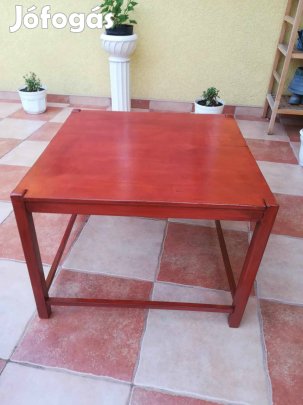 Retro kis asztal 