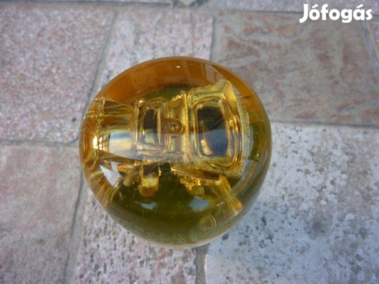 Retró kisautós váltógomb eladó