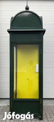 Retró klasszikus telefonfülke