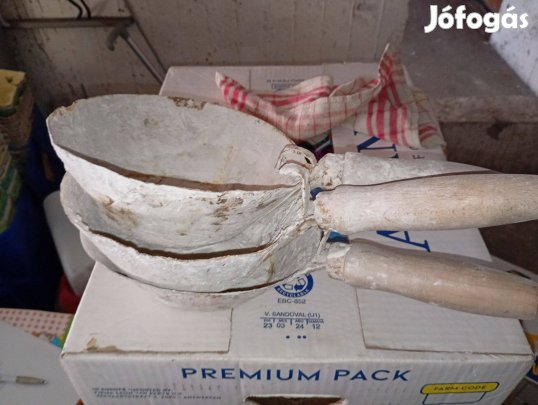 Retró kőműves serpenyő (fángli) 2500ft/db óbuda