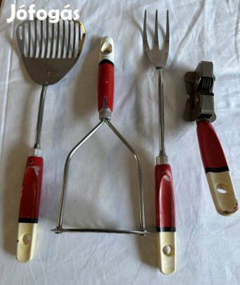 Retro konyhai eszközök gyűjtőknek eladó Budán! 