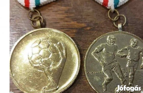 Retro labdarúgó érmék