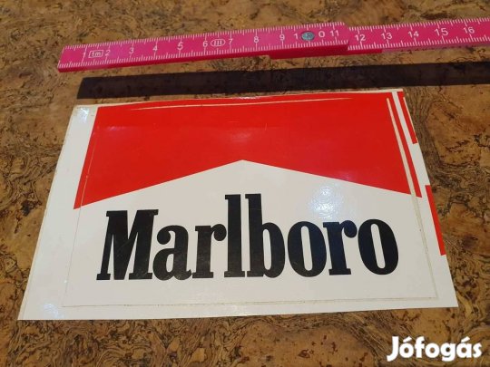 Retro marlboro matrica levonó trafikárú szocreál dekoráció