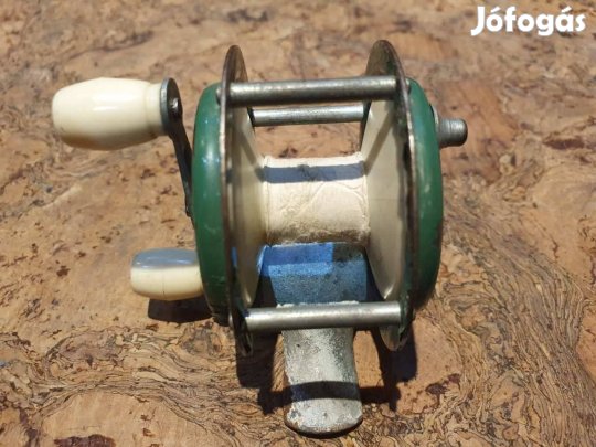 Retro mini tokoz tároló horgász orsó működik kerepel is ha kell hokév