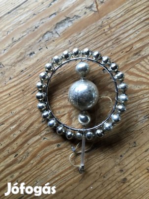 Retró műanyag karácsonyfadísz ,t800 Ft 