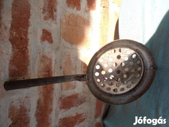 Retró nokedliszaggató fém eszküz 1600 ft:Lenti