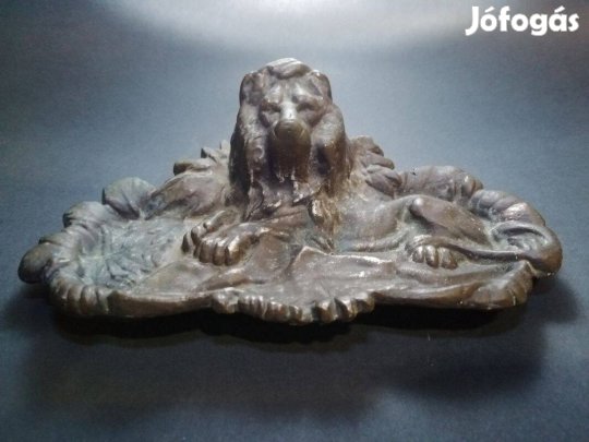 Retro oroszlános asztaldísz