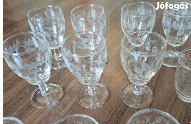 Retro pálinkás poharak vegyesen