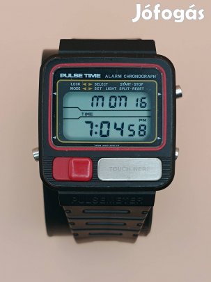 Retró pulzusmérő karóra