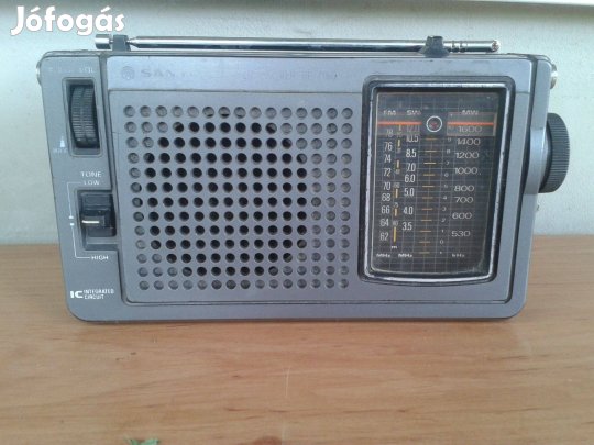 Retro rádio eladó