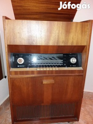 Retro rádiószekrény eladó