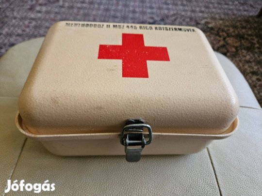 Retró régi Elsősegély doboz Mentődoboz MSZ 445 Rico Kötszerművek műany