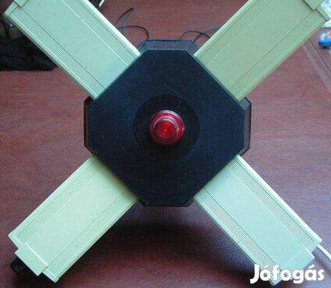 Retro riasztó lámpa kamera