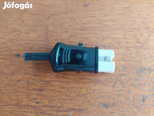 Retro ritka kapcsolós földelt dugvilla