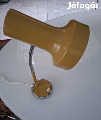 Retró sárga hibatlan asztali lampa