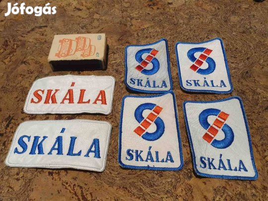 Retro skálás ruha felvarrók skála coop szocreál kádár