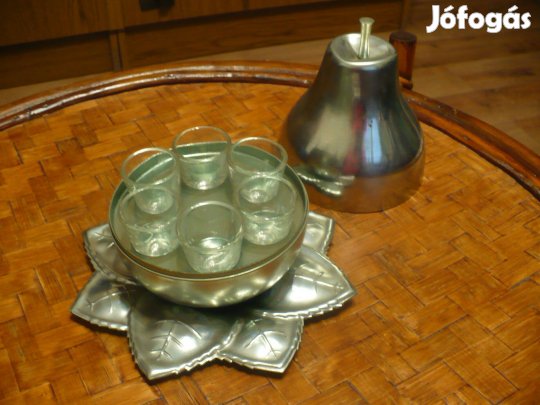 Retro stampedlis pohár tartó