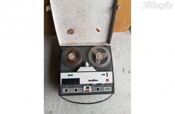 Retro szalagos magnó M8 Qualiton