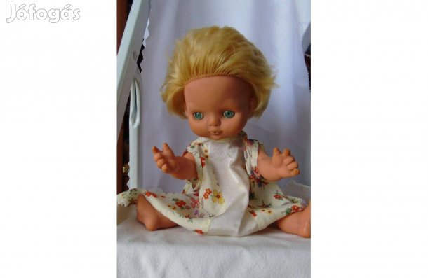 Retro szőke hajú kék szemű alvó,pisilős baba gyermekjáték