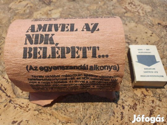 Retro szoreál wc papír érdekes hosszú írásokkal nincsbelőlemégegy