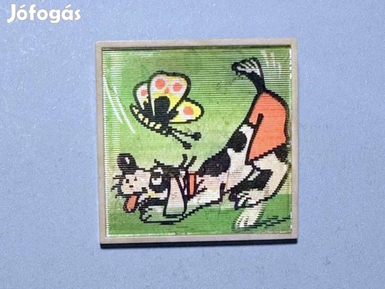 Retro szovjet gyerek kitűző Bobik rajzfilm figura látogatóba megy