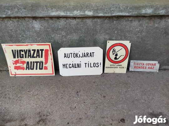 Retro táblák eladók 