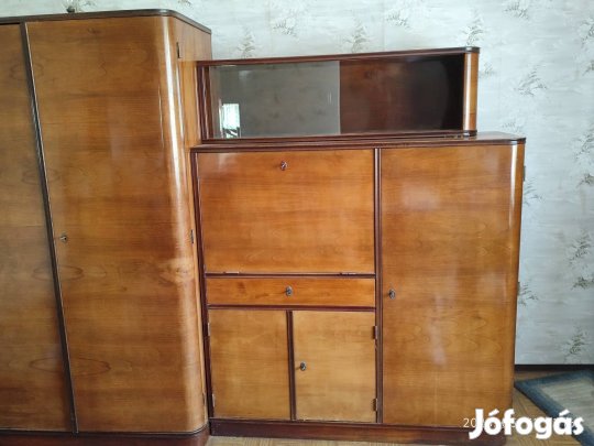 Retro tálaló szekrény 