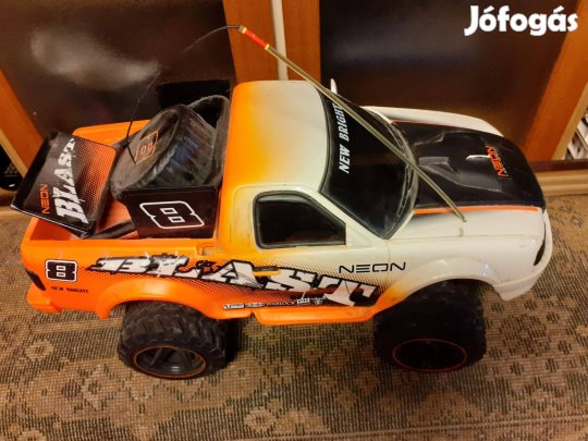 Retro távirányítós óriási Monster 1/12 modell makett