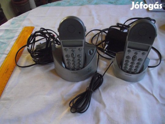 Retro telefon zsinórnélküli két állomásos