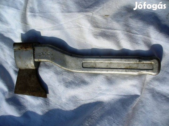 Retro teljesen fém szovjet orosz kemping túlélő balta kisbalta