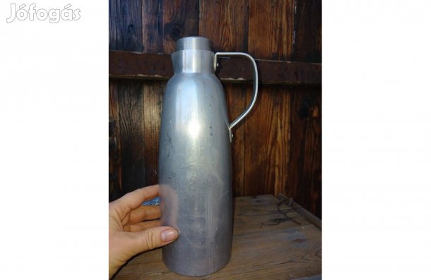 Retró termosz kiöntő art deco stlusban