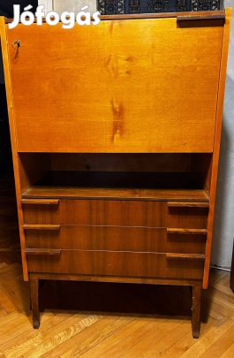 Retro titkárszekrény , Frantisek Mezulánik