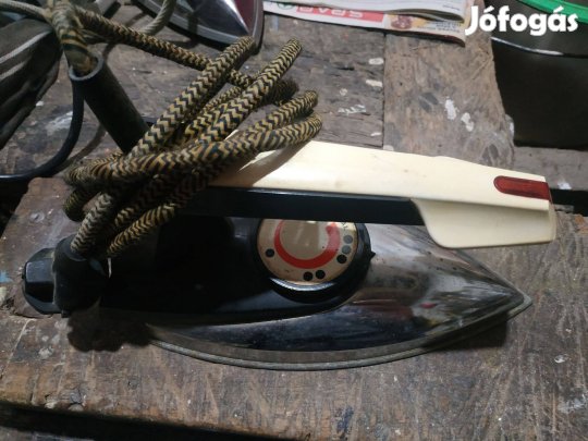 Retro vasaló eladó