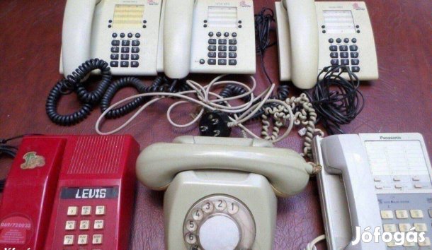 Retro vezetékes telefon gyűjtemény