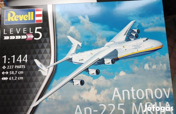 Revell Antonov An-225 Mrija modellező repülőgép készlet
