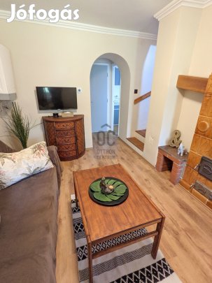 Révfülöpön kétgenerációs ingatlan eladó