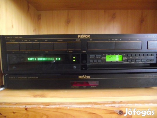 Revox B-250S erősítő controllerrel együtt