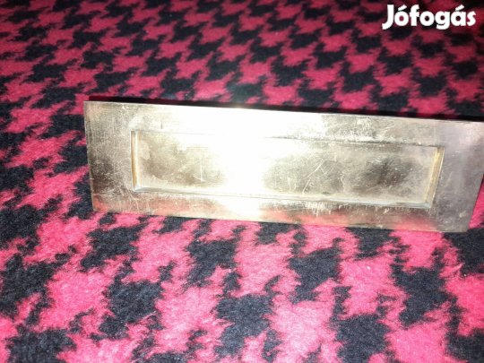 Rez Ajtóba beépithető levélbedobó nyilas