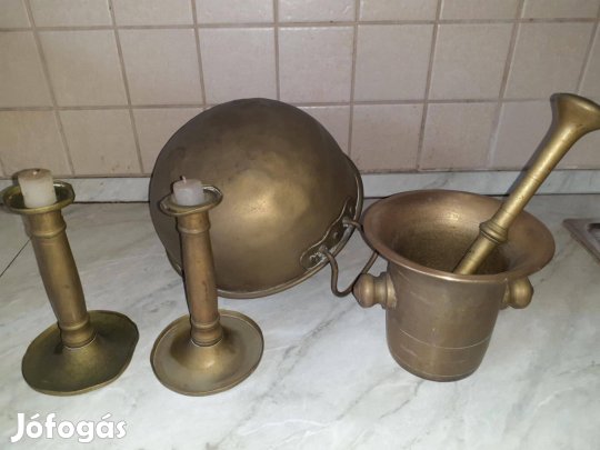 Réz mozsár habüst és 2 db gyertyatartó együtt