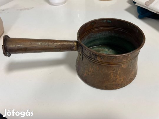 Réz nyeles edény