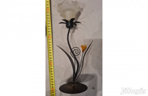 Réz virág alapon üveg szirmok szép lakásdísz, 30cm